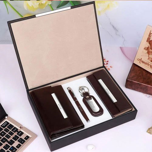 4 In 1 Corporate Gift Set - Image 3